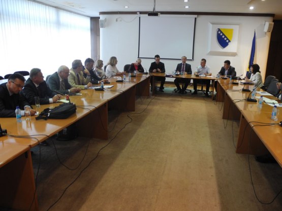 Članovi Komisije za vanjsku i trgovinsku politiku, carine, saobraćaj i komunikacije razgovarali sa novoimenovanim ambasadorima BiH